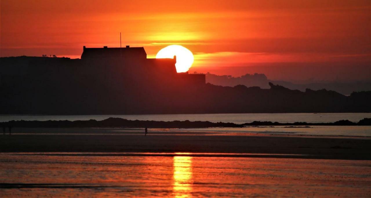 Joli T2, Gare, Intra-Muros & Plage A Proximite Saint-Malo Buitenkant foto
